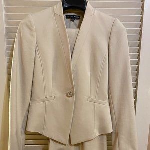 ANTONIO MELANI Women's 1 Button Ivory  suit